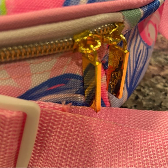 NWOT Lilly Pulitzer Picnic Bag - Picture 6 of 6